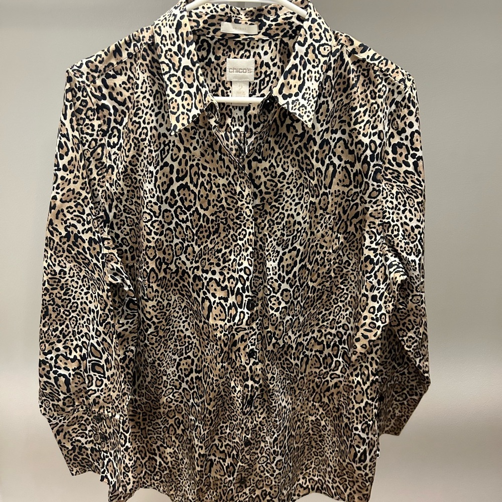 Chicos, leopard button-down size 2, roughly size extra large